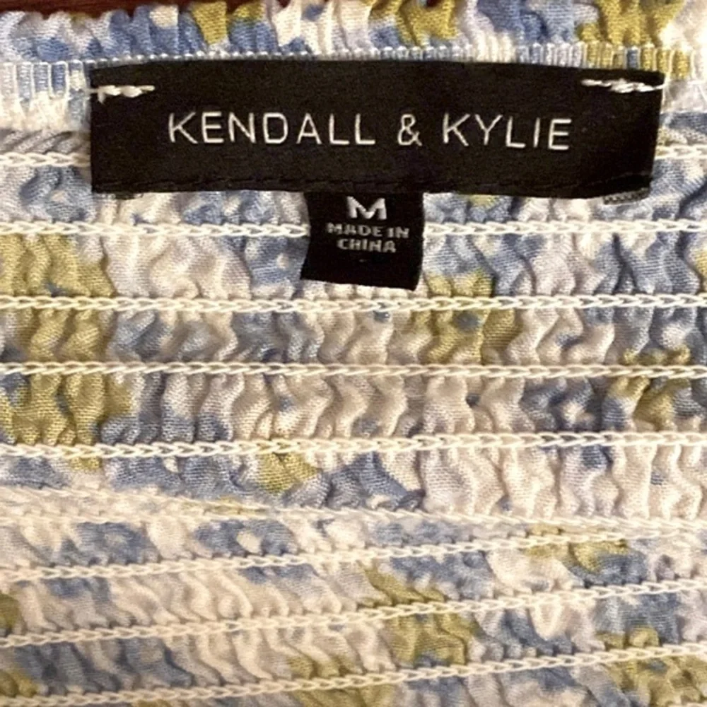 Kendall & Kylie Blue Green Ditsy Floral SZ M Coastal Preppy Y2K Indie Mini Skirt
